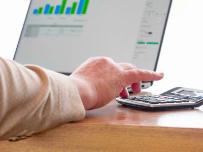 Financieel fit op de werkvloer: investeer in medewerkers én organisatie